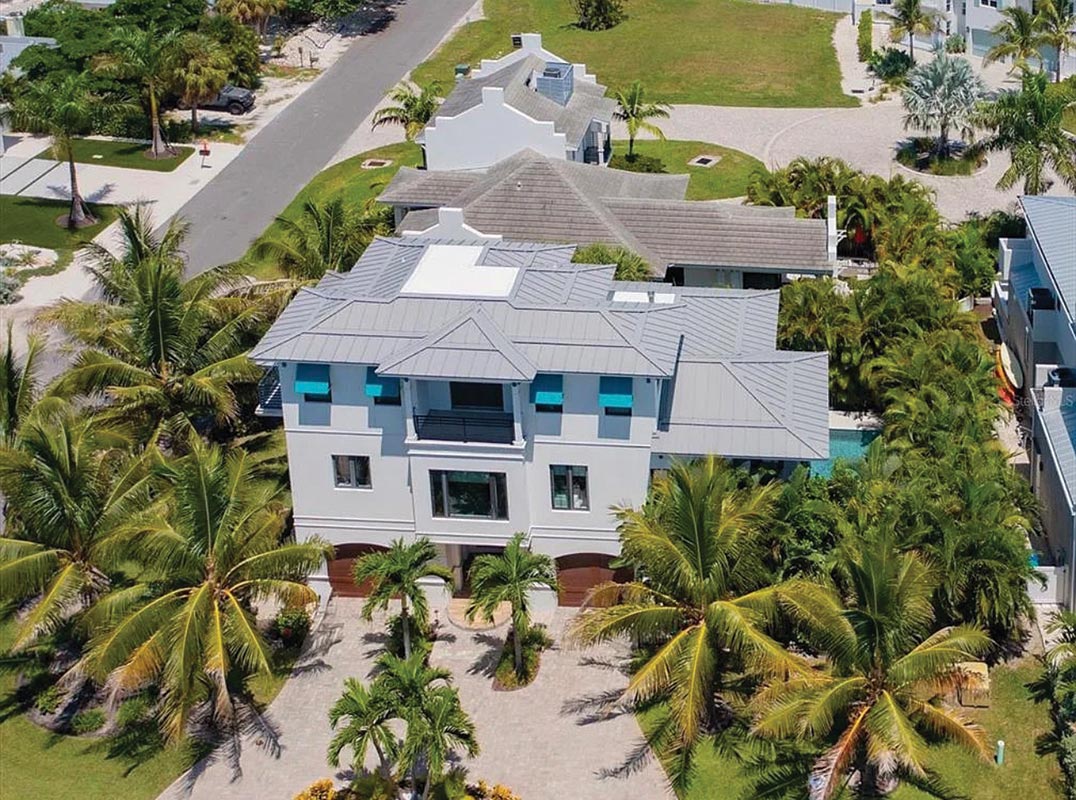 Custom Modern Masterpiece On The Pristine North End of Longboat Key